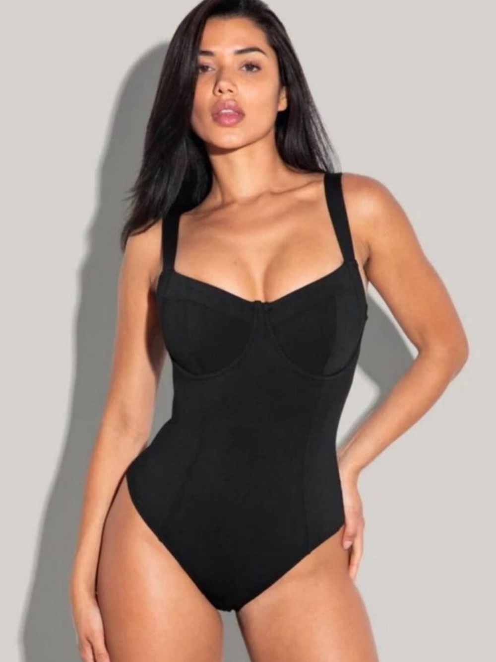 TA3 black lifty shape wear contour one piece swimsuit size SM reg/long new D/DD